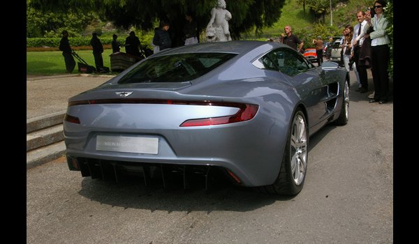 Aston Martin One - 77 2009  rear